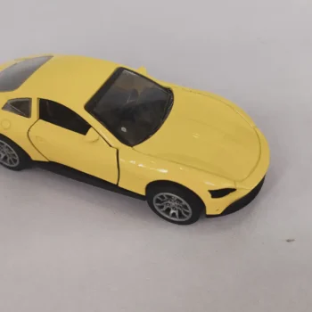 Die-Cast Metal Pull Back Toy Car